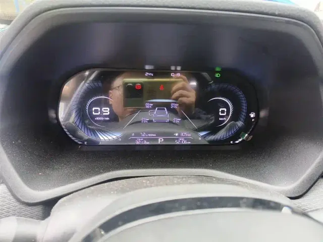 Geely Emgrand — Фото автомобиля 4