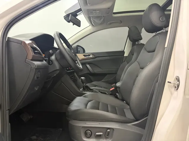 Volkswagen Tharu — Фото автомобиля 4