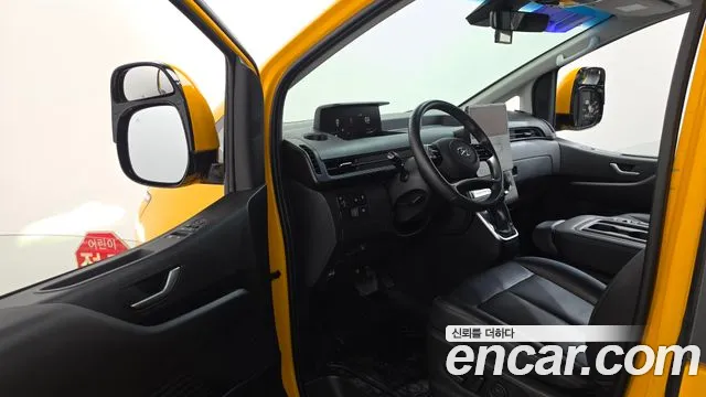 Hyundai Staria Staria — Фото автомобиля 10