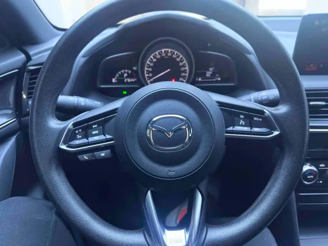 Mazda CX-4 — Фото автомобиля 9