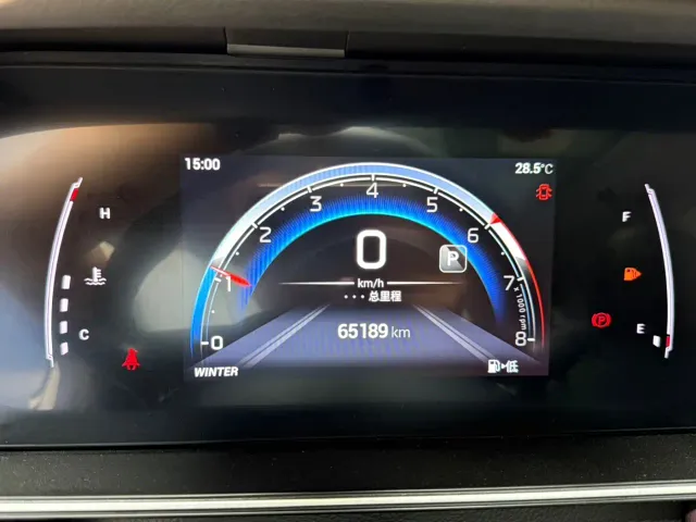 GAC Trumpchi M6 — Фото автомобиля 12