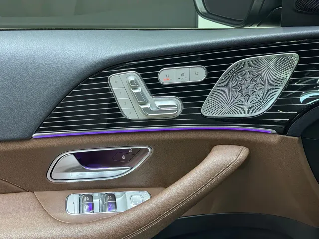 Mercedes-Benz GLS-Class — Фото автомобиля 10