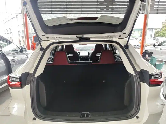 Changan Oushang X5 — Фото автомобиля 18
