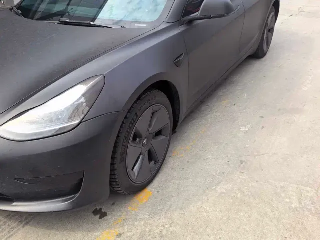 Tesla Model 3 — Фото автомобиля 7