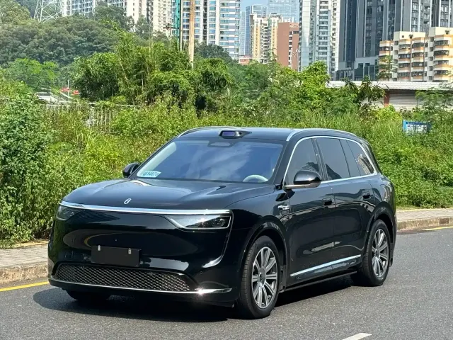 Aito M8 — Фото автомобиля 21