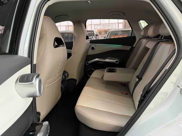 BYD Yuan PLUS — Фото автомобиля 16