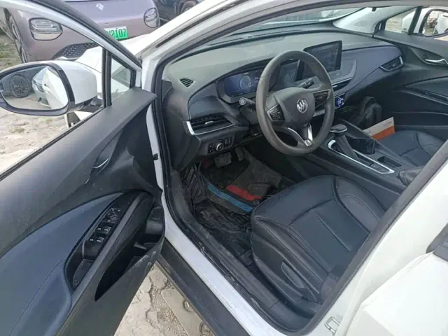 Buick Velite 6 — Фото автомобиля 15