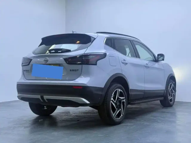 Nissan Qashqai — Фото автомобиля 5