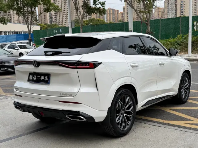 Changan UNI-Z — Фото автомобиля 16