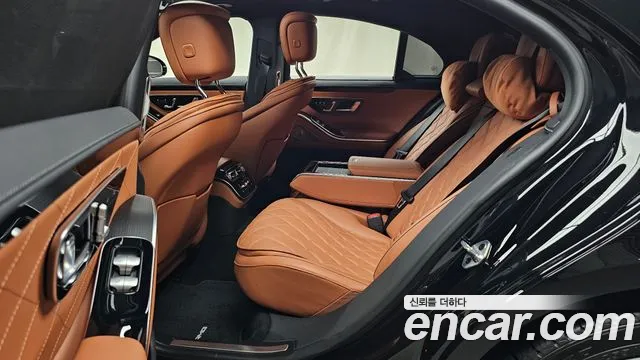 Mercedes-Benz S-Class S-класс W223 — Фото автомобиля 12