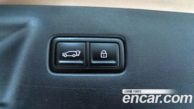 Hyundai Santafe Santa Fe (MX5) Бензин 2.5T 2WD — Фото автомобиля 20