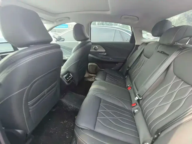 Chery Arrizo 8 — Фото автомобиля 6