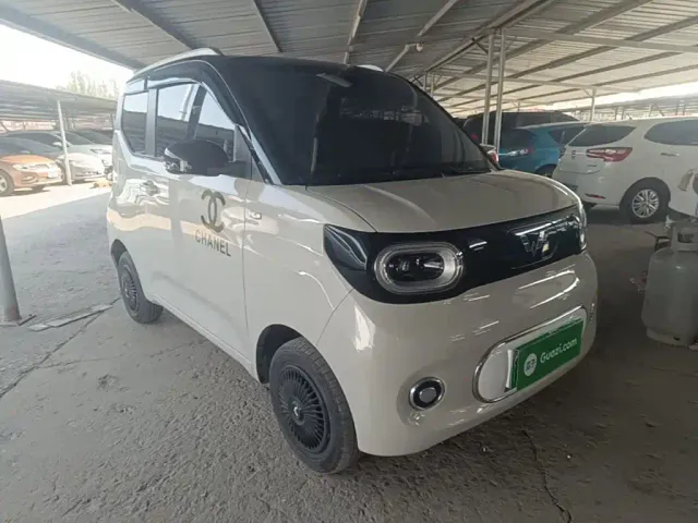 Wuling Hongguang Mini EV — Фото автомобиля 3