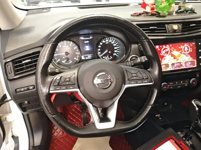Nissan X-Trail — Фото автомобиля 10