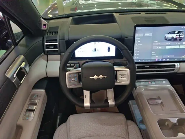 BYD FangChengBao Titanium 7 — Фото автомобиля 10