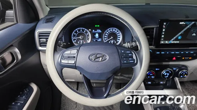 Hyundai Venue — Фото автомобиля 19