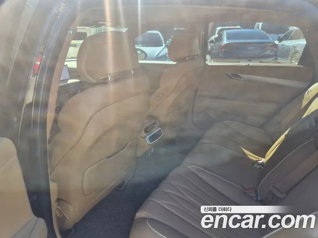 Genesis G80 RG3 — Фото автомобиля 18