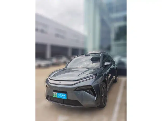 Фотография автомобиля — BYD Tang L