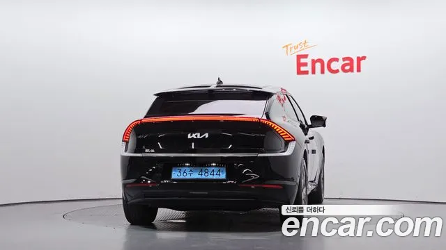 Kia EV6 — Фото автомобиля 3