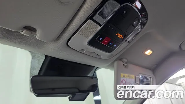 Hyundai Tucson Tucson (NX4) Дизель 2.0 2WD — Фото автомобиля 16