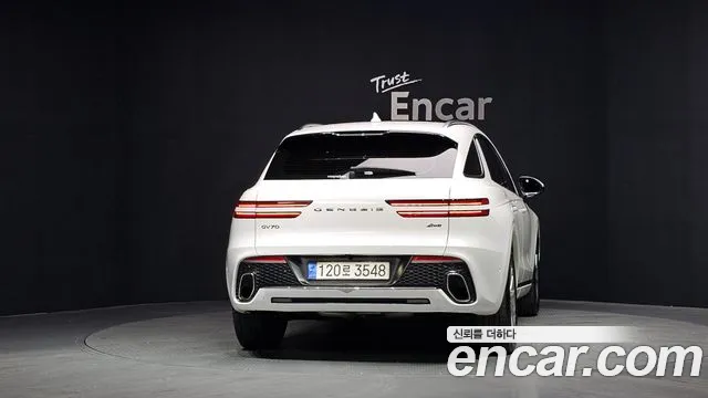 Genesis GV70 2.5T Бензин AWD — Фото автомобиля 4