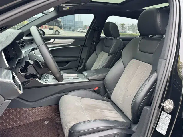 Audi A6L — Фото автомобиля 5
