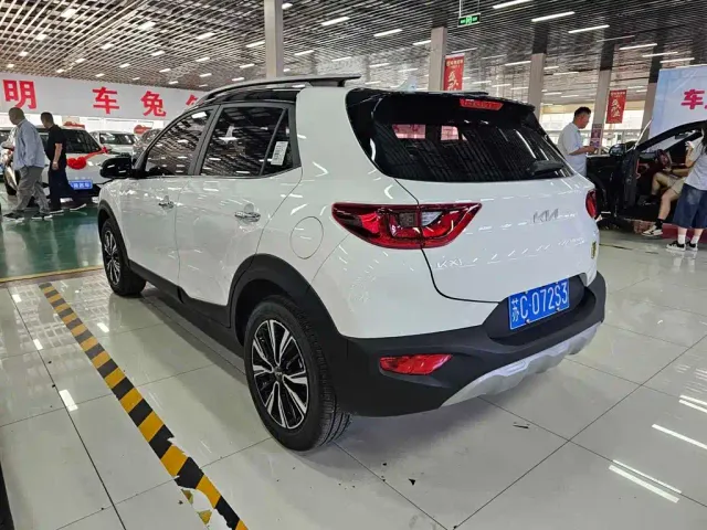 Kia KX1 — Фото автомобиля 3