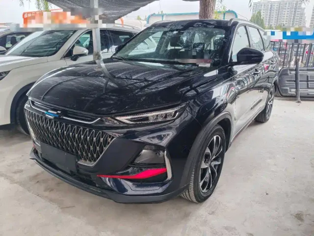 Фотография автомобиля — Changan X7 Plus