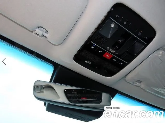 Hyundai Grandeur Grandeur (GN7) 2.5 Бензин 2WD — Фото автомобиля 14