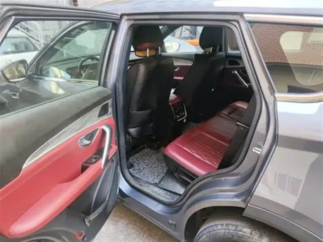 Jetour X70 Plus — Фото автомобиля 8