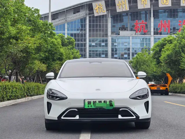 Xiaomi SU7 — Фото автомобиля 2