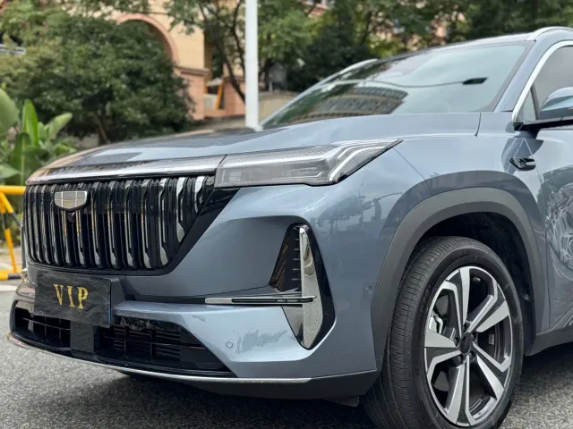 Geely Boyue L — Фото автомобиля 17