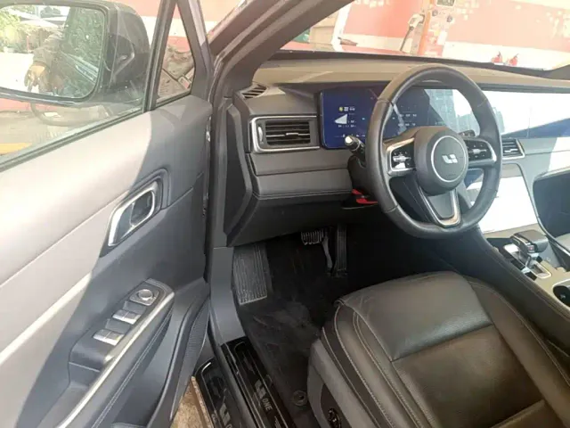 Li Auto ONE — Фото автомобиля 15
