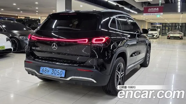 Mercedes-Benz EQA H243 — Фото автомобиля 5