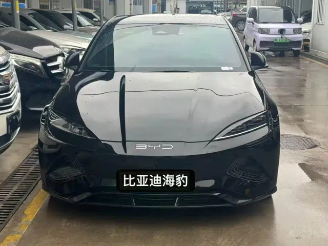 BYD Seal — Фото автомобиля 2