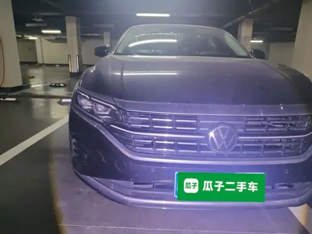 Volkswagen Passat — Фото автомобиля 20