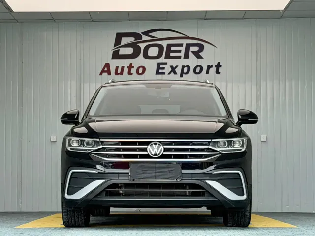 Volkswagen Tiguan L — Фото автомобиля 2