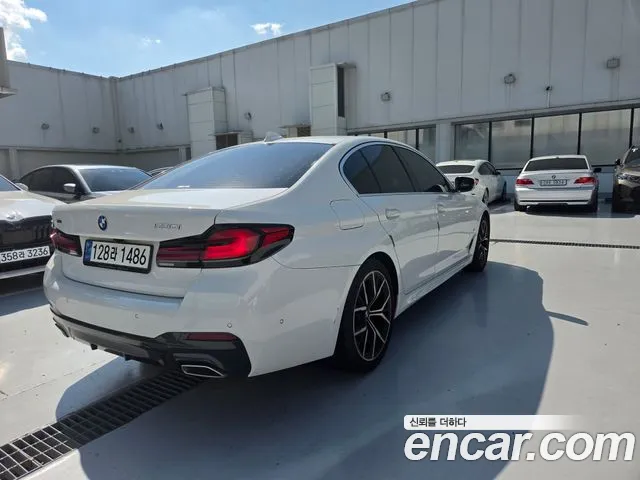 BMW 5 Series G30 — Фото автомобиля 4