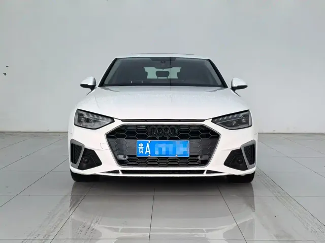 Audi A4L — Фото автомобиля 2