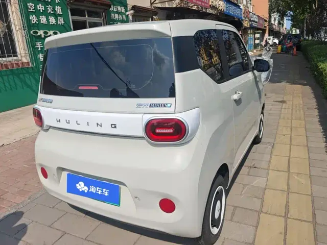 Wuling Hongguang Mini EV — Фото автомобиля 3
