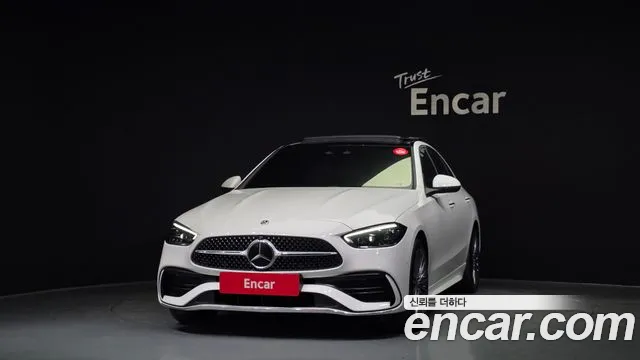 Фотография автомобиля — Mercedes-Benz C-Class C300 AMG Line
