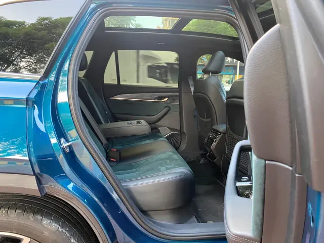 Geely Xingyue L — Фото автомобиля 14