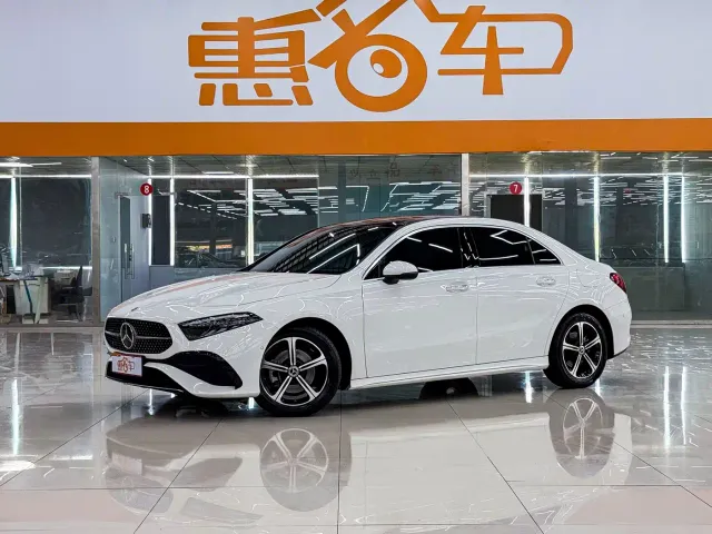 Mercedes-Benz A-Class — Фото автомобиля 2