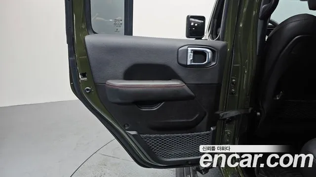 Jeep Wrangler Wrangler (JL) — Фото автомобиля 24