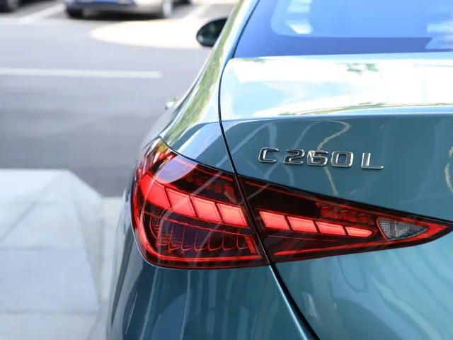 Mercedes-Benz C-Class — Фото автомобиля 21