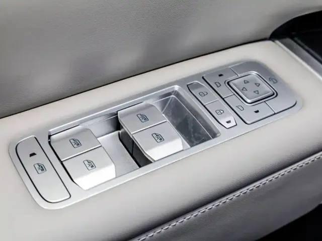 BYD FangChengBao Titanium 7 — Фото автомобиля 10