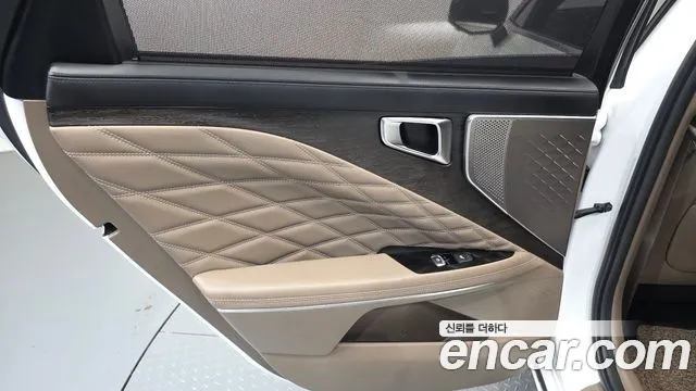 Kia K8 Hybrid — Фото автомобиля 14