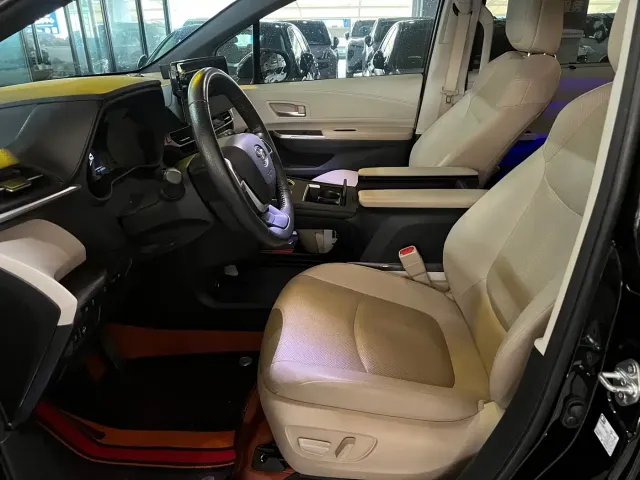 Toyota Granvia — Фото автомобиля 5