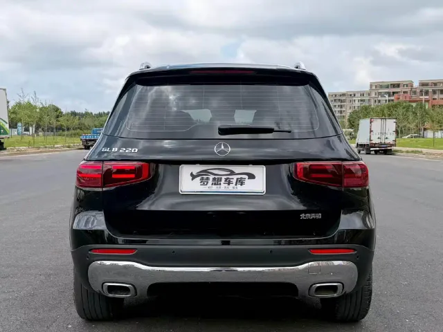 Mercedes-Benz GLB-Class — Фото автомобиля 8