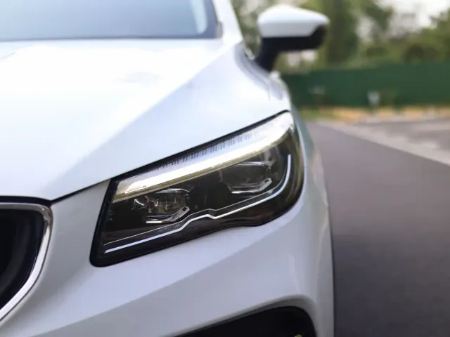 Geely Emgrand S — Фото автомобиля 28